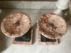 Paire de serre-livres en marbre, cassolettes XlXème
