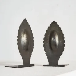 Paire de serre-livres sculpturaux Art déco 1930