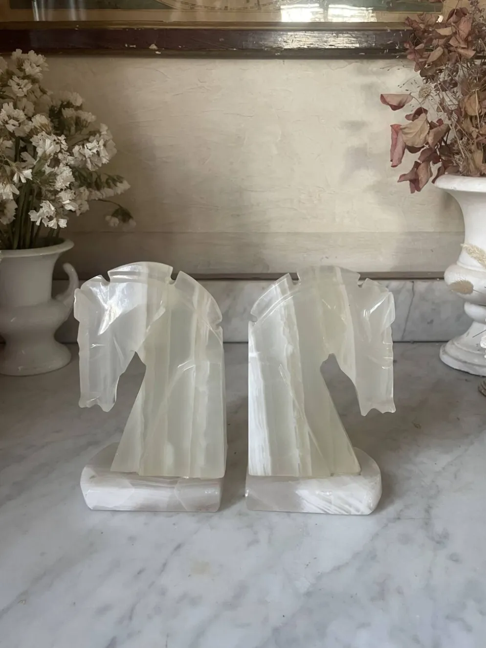 Paire de serre-livres tête de cheval en onyx