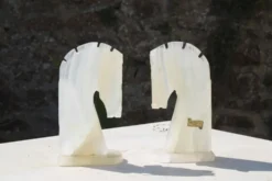 Paire de serre-livres vintage en onyx blanc – Têtes de cheval