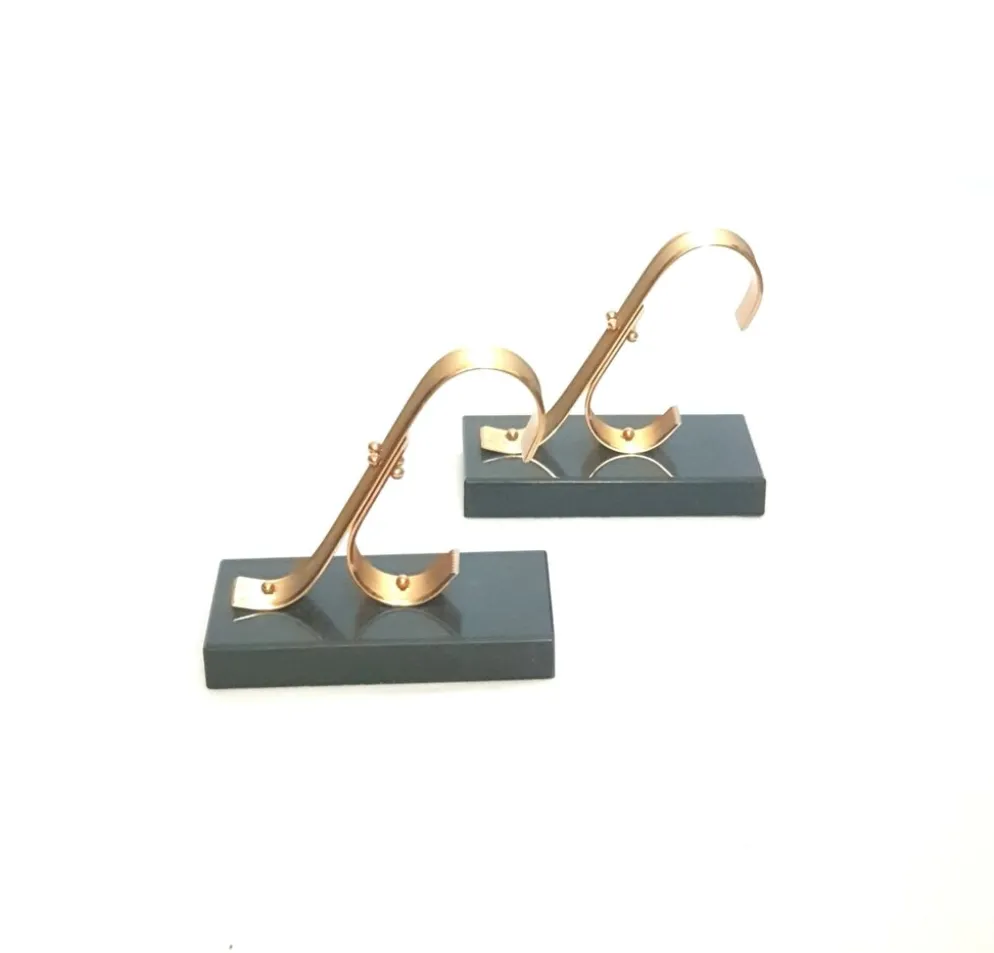 Paire de serres - livre gold starry 1950 XXe
