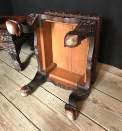 Paire de socles en bois sculpté, Chine