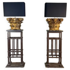Paire de socles en fer forgé riveté, vers 1900
