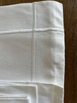 Paire de taies d'oreiller de trousseau 1960 en lin métis linge ancien neuf