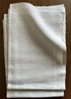 Paire de taies d'oreiller de trousseau 1960 en lin métis linge ancien neuf