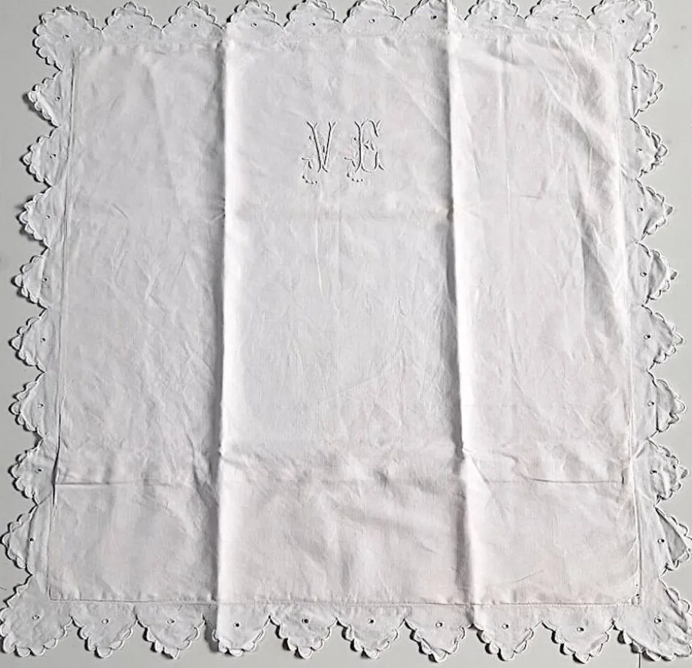 paire de taies d'oreiller monogrammées VE