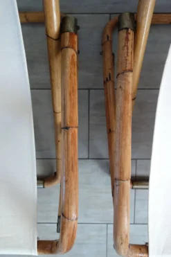 Paire de transats pliants bambou et laiton, Italie, années 60