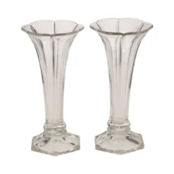 Paire de vases 'Américain' Luxval en cristal clair de Val Saint Lambert, 23 cm