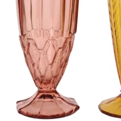 Paire de vases en verre coloré de la période Art Déco