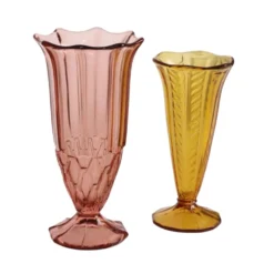 Paire de vases en verre coloré de la période Art Déco