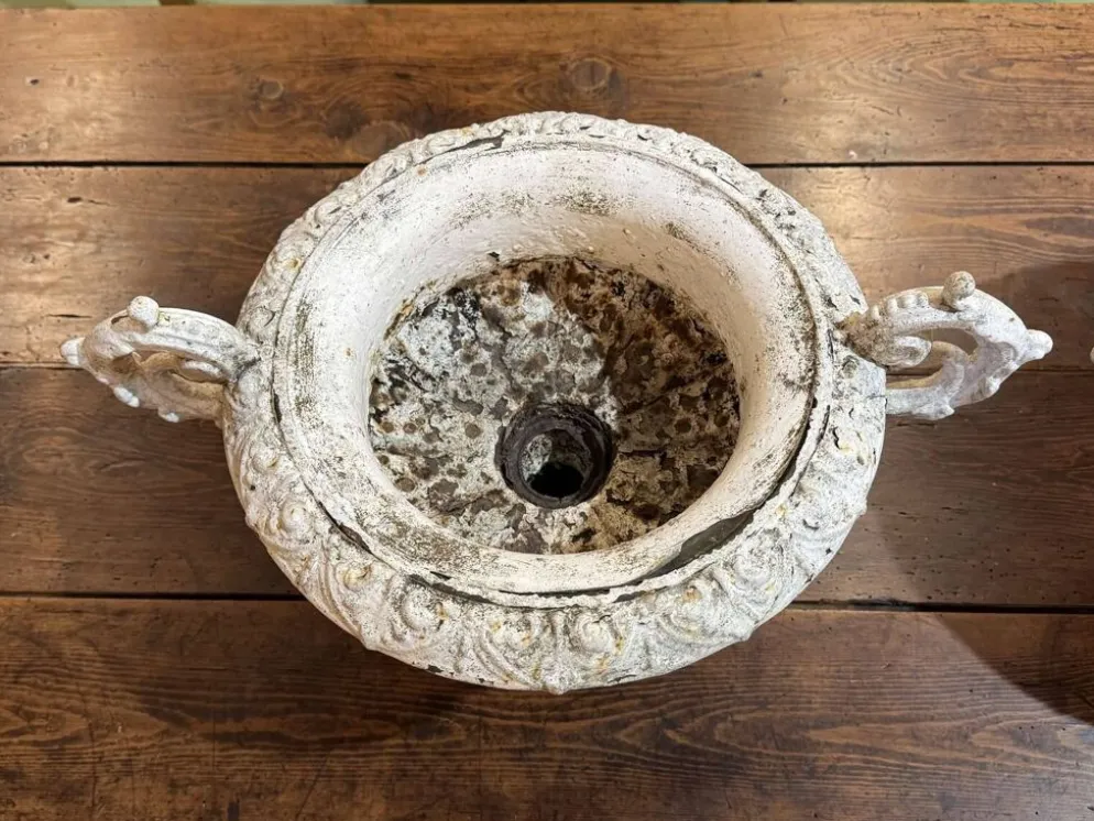 Paire de vases médicis en fonte XIXème