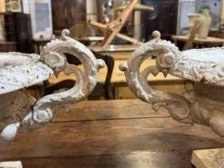 Paire de vases médicis en fonte XIXème