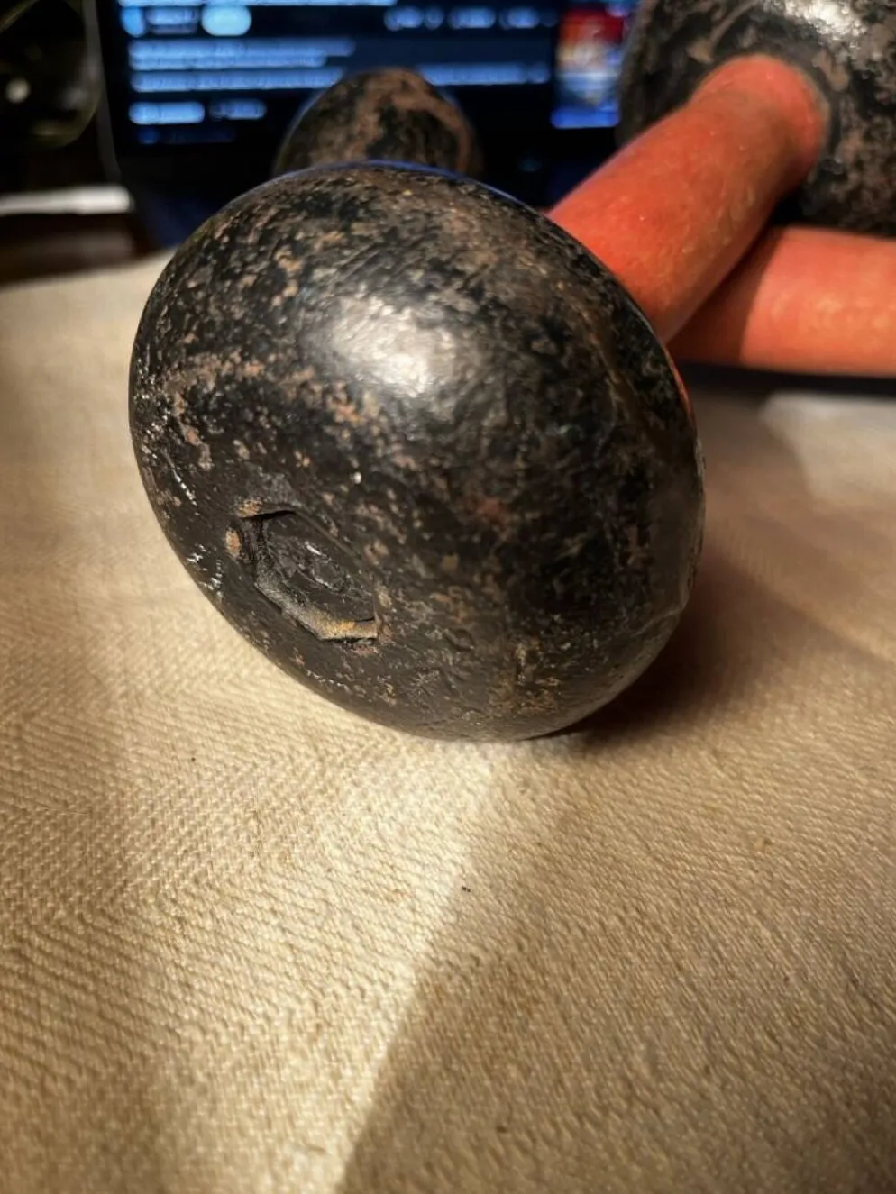 Paire d'haltères, 2kg x 2, années 30-40, fonte et bois
