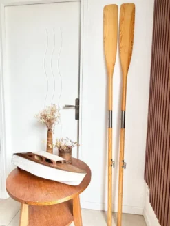 Paires de pagaies en bois