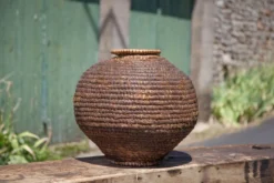 Panier ancien avec couvercle, bourgne paille et ronce, panier tressé, décoration intérieur