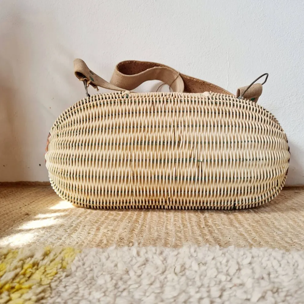 Panier ancien, besace en osier tressé - art populaire