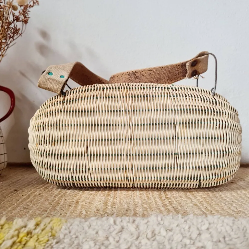 Panier ancien, besace en osier tressé - art populaire