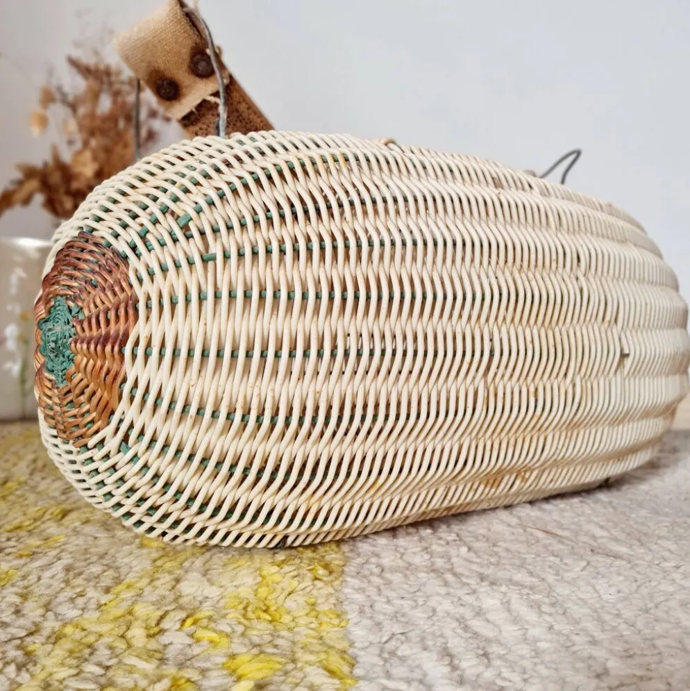Panier ancien, besace en osier tressé - art populaire
