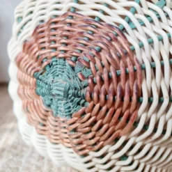 Panier ancien, besace en osier tressé - art populaire