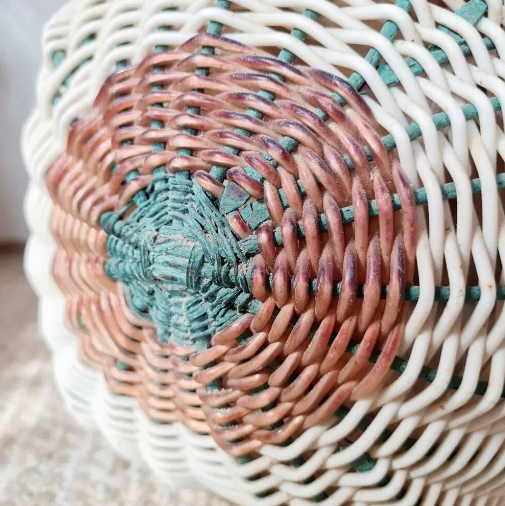 Panier ancien, besace en osier tressé - art populaire