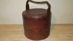 Panier ancien en bois et rotin avec 3 sections, vers 1900