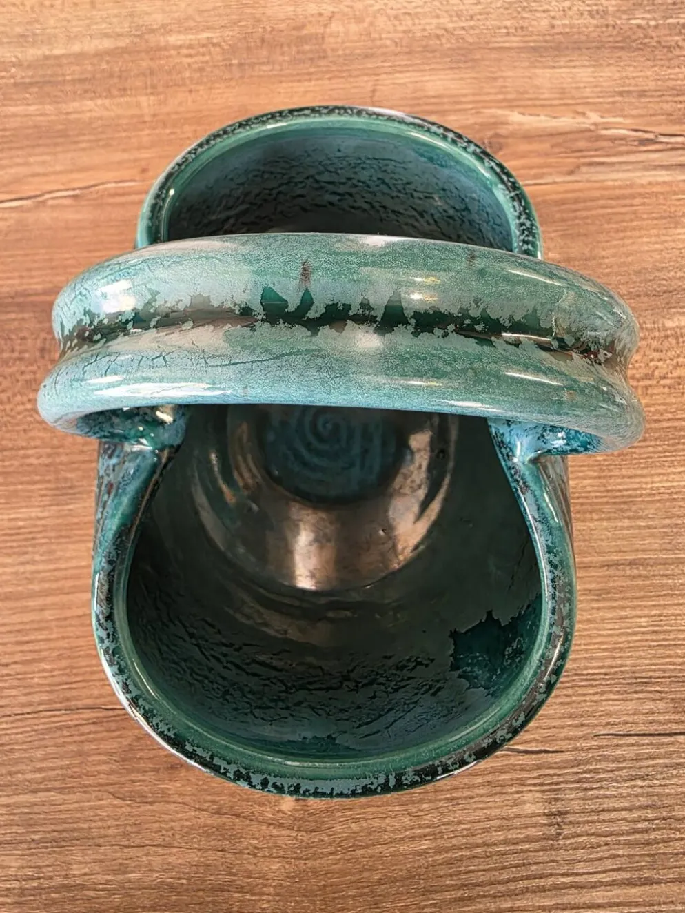 Panier céramique vintage Accolay turquoise Signé Tête de Taureau X.C