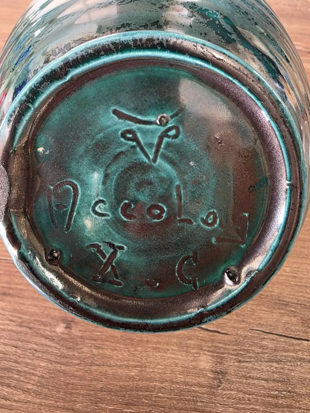 Panier céramique vintage Accolay turquoise Signé Tête de Taureau X.C