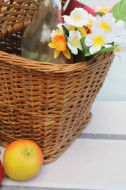 Panier de pique-nique en osier