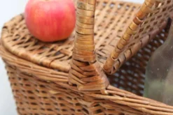 Panier de pique-nique en osier