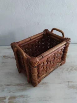 Panier de rangement en bambou