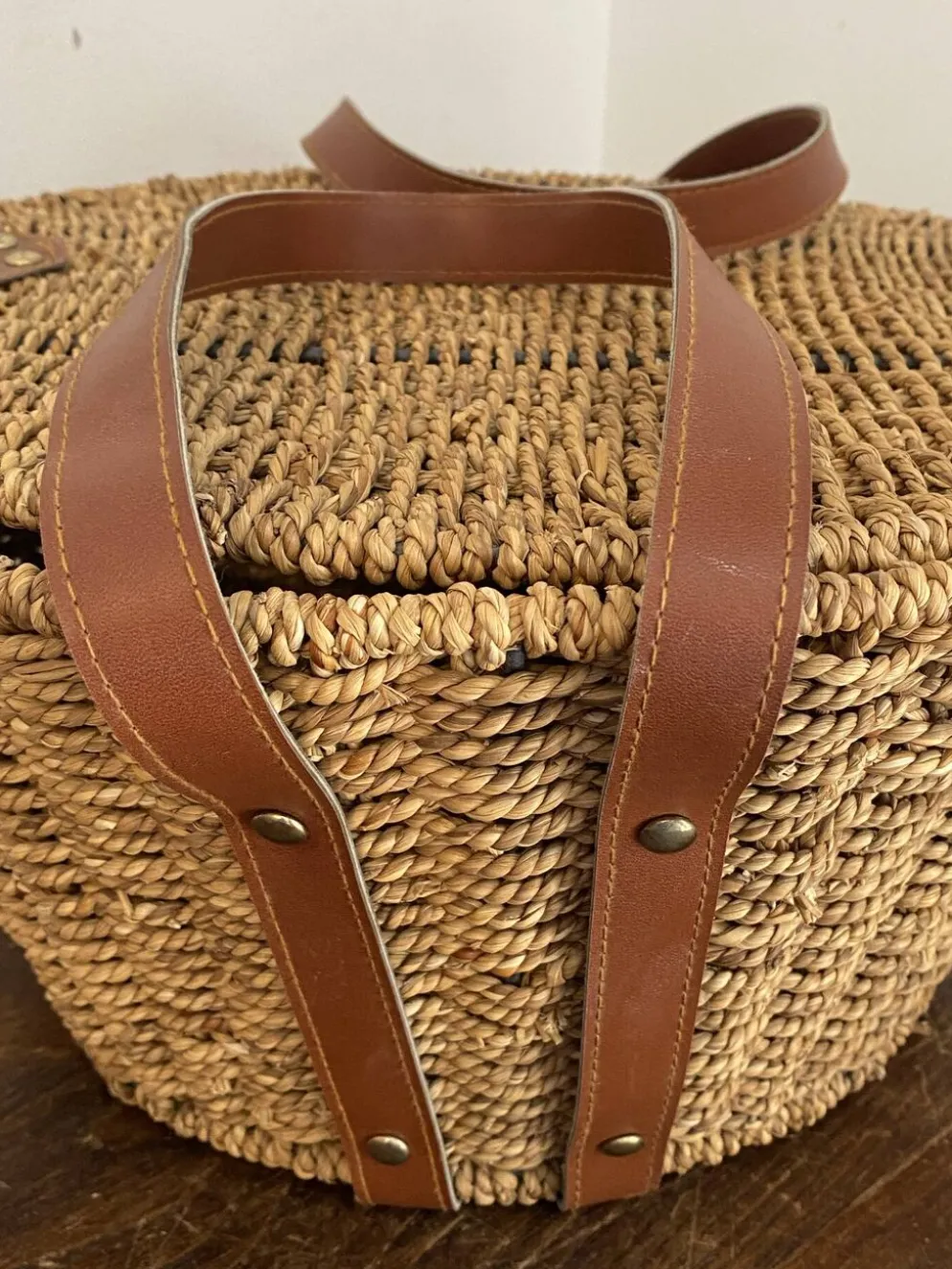 Panier en corde tressée
