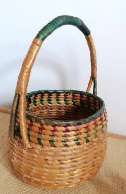 Panier enfant paille tressée