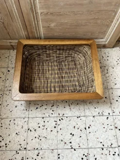 Panier en osier et bois