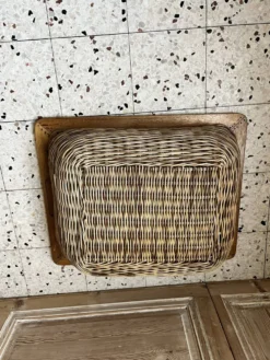Panier en osier et bois