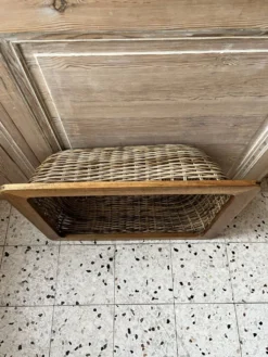 Panier en osier et bois