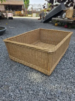 Panier en osier grand modèle