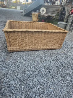 Panier en osier grand modèle