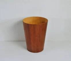 Panier en papier suédois conçu par Martin Åberg pour Servex