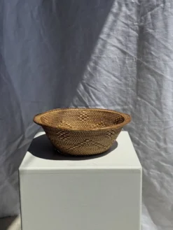 Panier en rotin en forme de fleur artisanal indonésien D26 H8