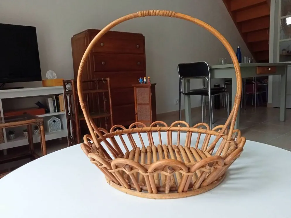 Panier en rotin vintage années 70