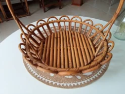 Panier en rotin vintage années 70
