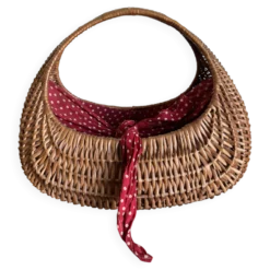 Panier gondole en osier 1960 doublé de coton a pois rouges