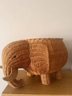Panier éléphant en rotin