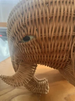 Panier éléphant en rotin