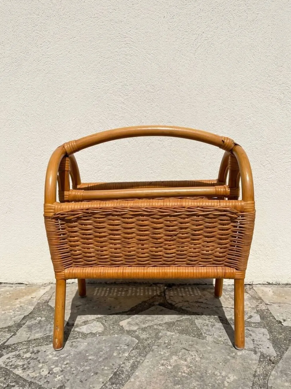 Panier / porte-revues rotin vintage