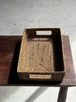 Panier rectangulaire en osier tressé L32 l20 H8 cm
