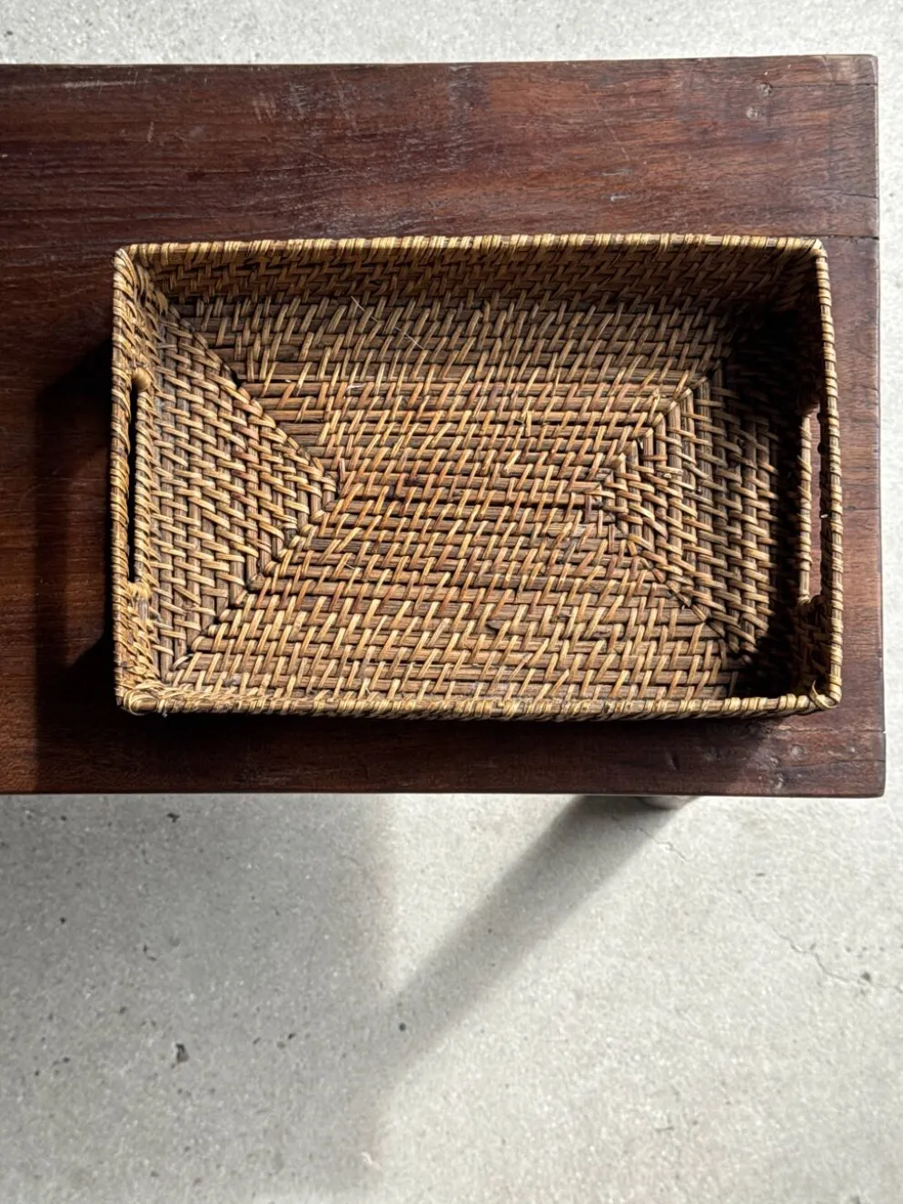 Panier rectangulaire en osier tressé L32 l20 H8 cm
