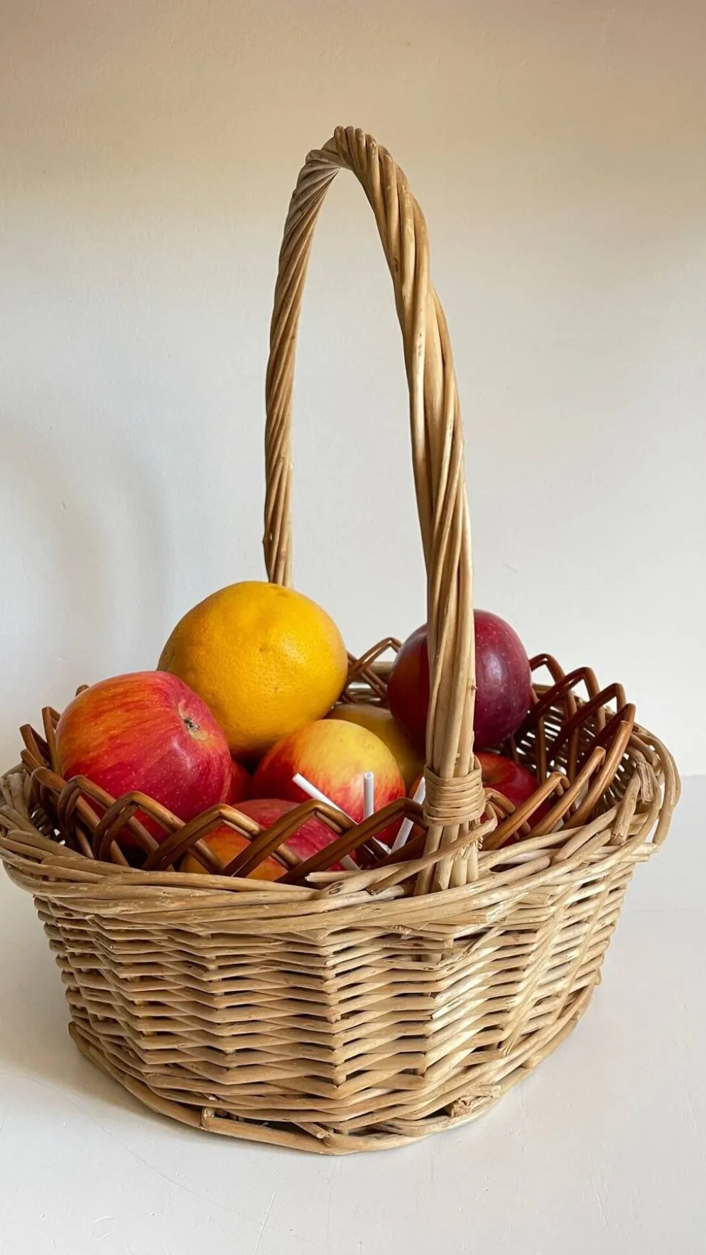 Paniers en rotin vintage
