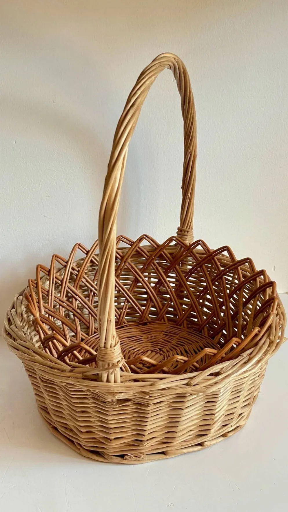 Paniers en rotin vintage