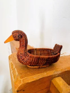 Panière / corbeille en osier en forme de canard (vintage)